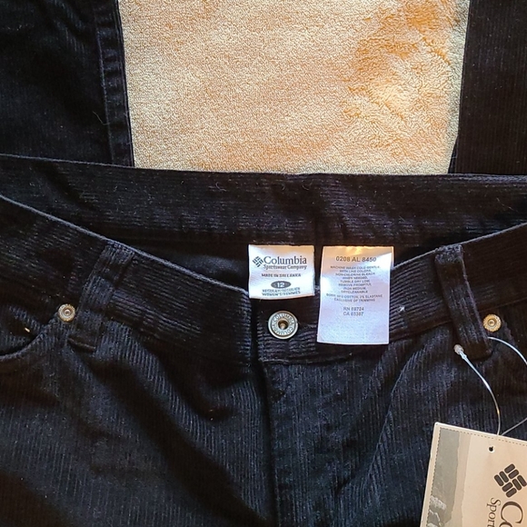 Columbia Black corduroy jeans NWT - Picture 3 of 4